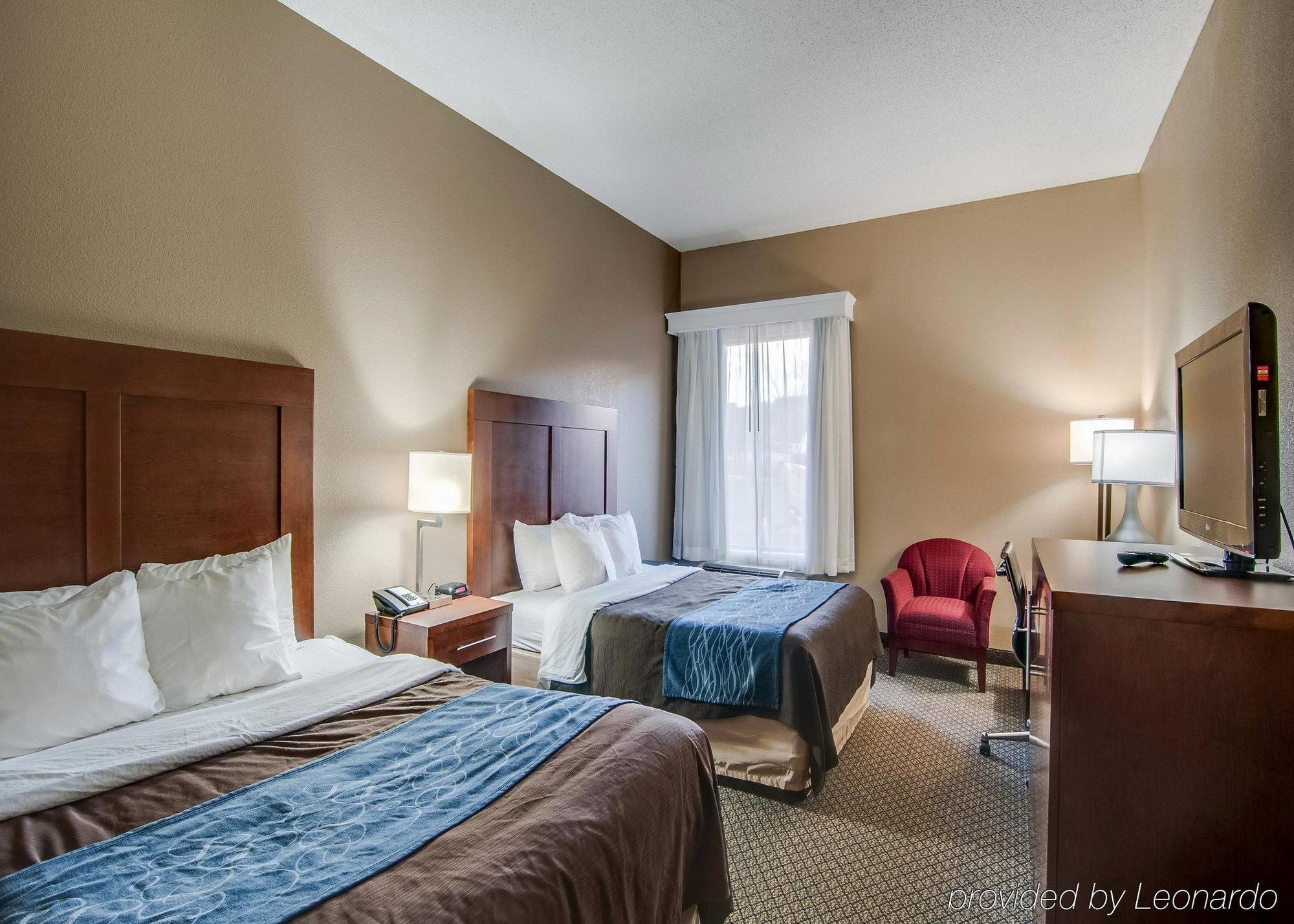 Comfort Inn & Suites Christiansburg I-81 Екстер'єр фото